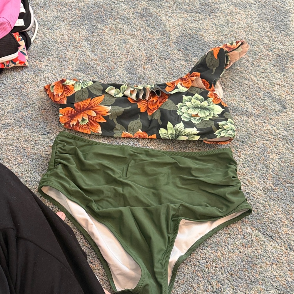 Floral Off-Shoulder Bikini Set
